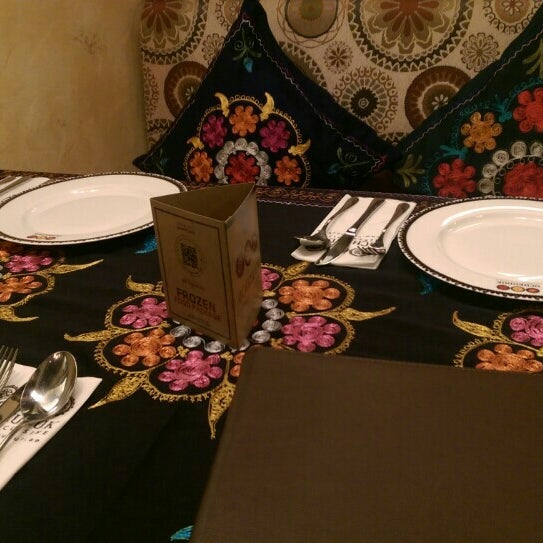 5/11/2016 tarihinde Aziz M.ziyaretçi tarafından Uchkuduk - Uzbek Cuisine'de çekilen fotoğraf