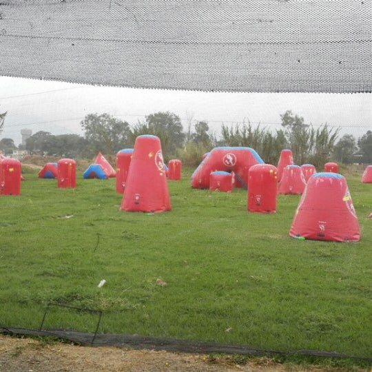Photo taken at PeruPaintball Oficial by Elias C. on 8/31/2014