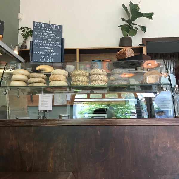 Foto diambil di bagel, coffee &amp; culture oleh FrossiniD pada 4/30/2018
