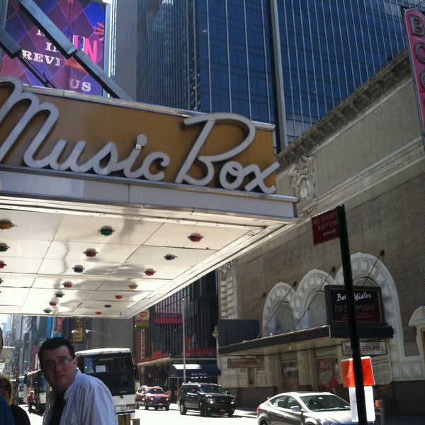 4/14/2013にToniがPIPPIN The Musical on Broadwayで撮った写真