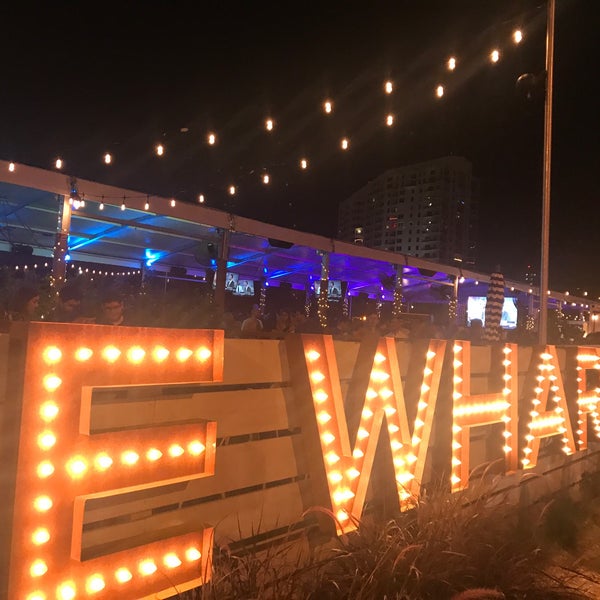 Снимок сделан в The Wharf Miami пользователем Victoria U. 12/30/2017