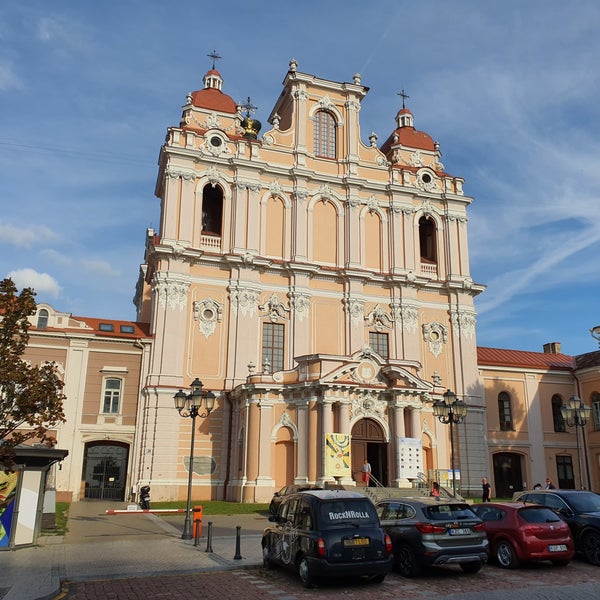 9/11/2019에 Michael K.님이 Šv. Kazimiero bažnyčia | Church of St Casimir에서 찍은 사진
