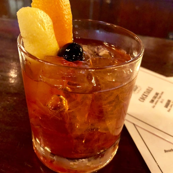 Weekday happy hour is one of the best, 3-7pm and noon-10pm Tues. Get a well made Old Fashioned, Manhattan, Martini or half dip w/fries for $6. Don’t mind if I do. Cheers!