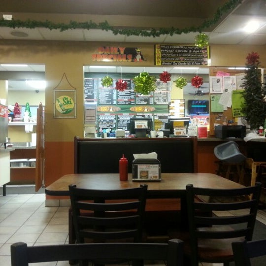 Dairy King Ice Cream Parlor in Breese