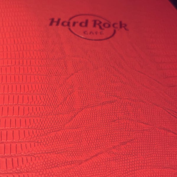 Foto diambil di Hard Rock Cafe Budapest oleh Nawaf N pada 1/28/2023