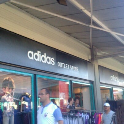 adidas outlet khalde