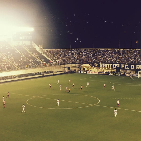 2/4/2017에 Gustavo M.님이 Estádio Urbano Caldeira (Vila Belmiro)에서 찍은 사진