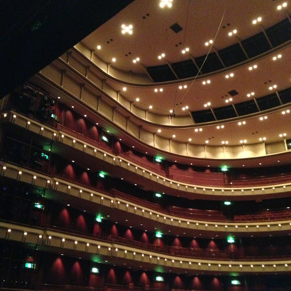 横須賀芸術劇場 Teatro 横須賀芸術劇場 Teatro