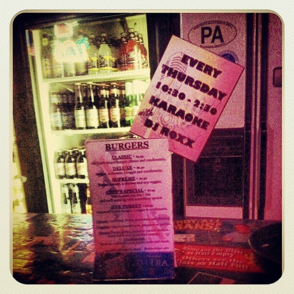 Printer's Alley Bar in Central Gardens