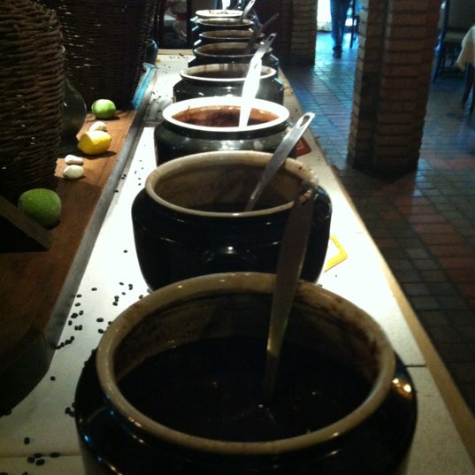 10/6/2012 tarihinde Zoghby K.ziyaretçi tarafından Spettus Steak House'de çekilen fotoğraf