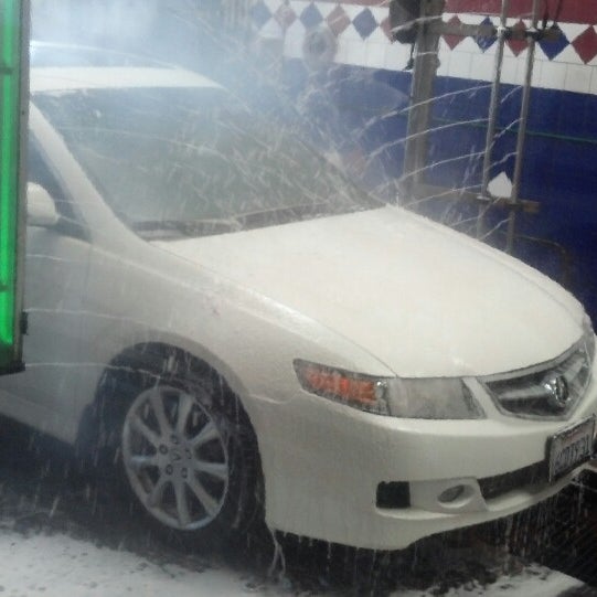 lucky car wash pasadena ca