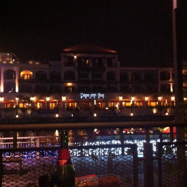 Photo taken at Quayside Hotel by norul kathirenayantie on 12/12/2013