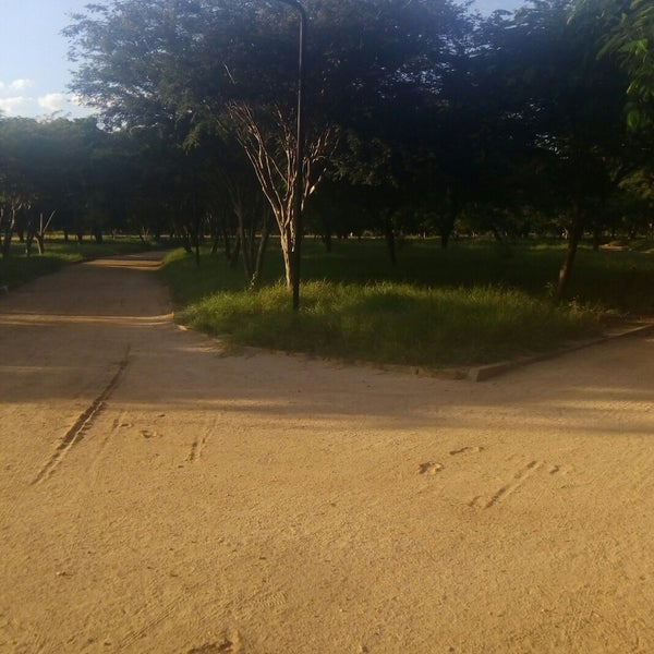 รูปภาพถ่ายที่ Jardín Botánico Culiacán โดย Piolín N. เมื่อ 9/28/2017