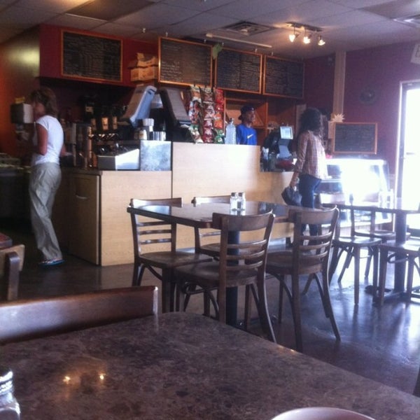 10/23/2014에 Donna Brown @.님이 San Francisco Bakery &amp; Café에서 찍은 사진