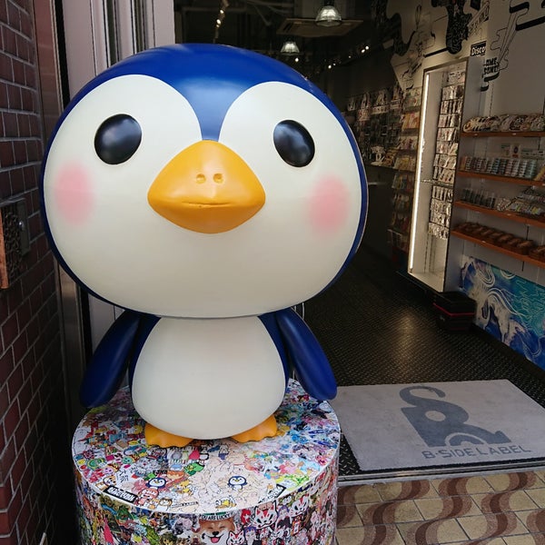 B Side Label 大阪心斎橋店 Gift Shop In 心斎橋 B Side Label 大阪心斎橋店 Gift Shop In 心斎橋