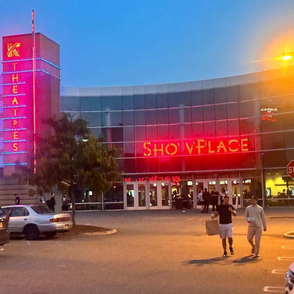 Kerasotes ShowPlace 14 (Ahora cerrado) Cine en Harmon Meadows