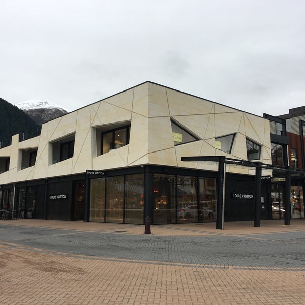There is a Louis Vuitton shop here. - Review of Queenstown Mall, Queenstown,  New Zealand - Tripadvisor
