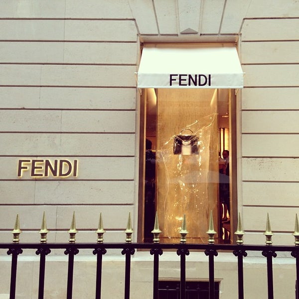 Fendi - Champs-Élysées - 3 tips from 