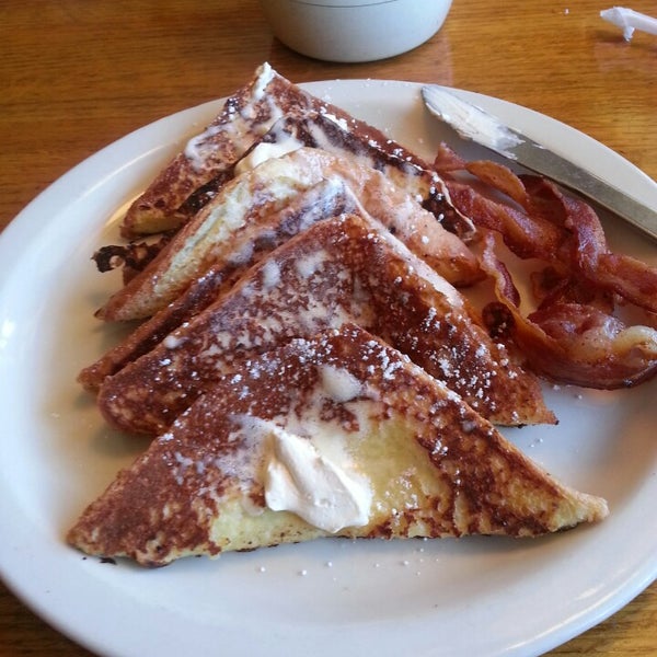 Aunt Sarah's Pancake House Near West End 13 tips