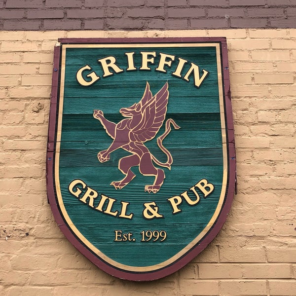 Photo taken at Griffin Grill &amp; Pub by Jennifer H. on 6/10/2019