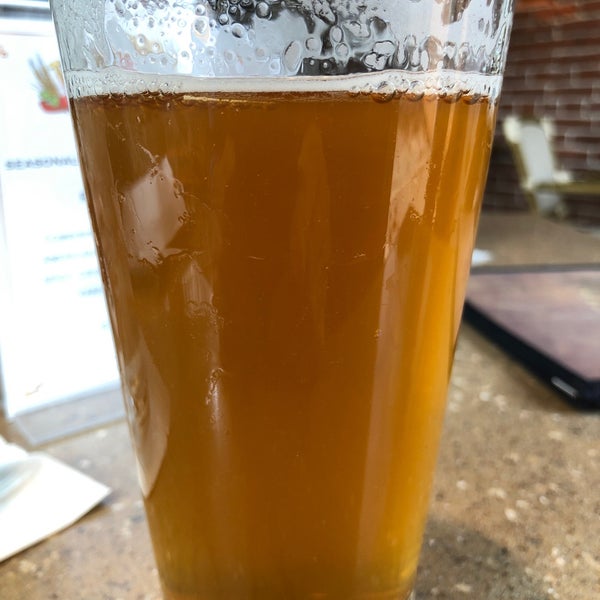 Photo taken at Trailhead Brewing Co. by Rob J. on 2/1/2020