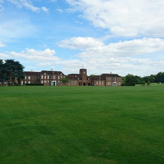 Merchant Taylors' School  2 tips