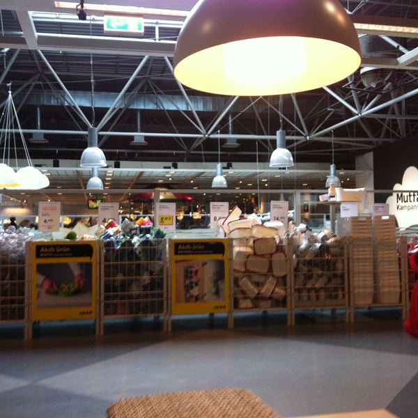 4/21/2013 tarihinde Elif S.ziyaretçi tarafından IKEA'de çekilen fotoğraf