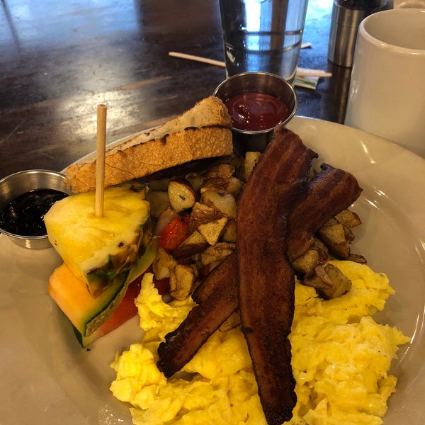 Photo taken at Breakfast Club by Melissa D. on 11/8/2019