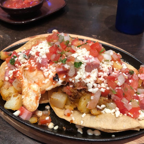 Photo taken at Hussong&#39;s Cantina Las Vegas by Melissa D. on 8/26/2019