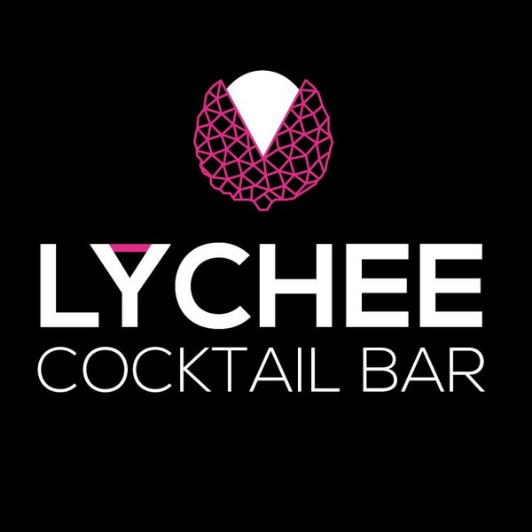 Снимок сделан в LYCHEE Cocktail Bar пользователем LYCHEE Cocktail Bar 5/12/2016