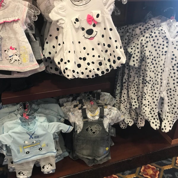 Thimbles & Threads 1 tip from 324 visitors