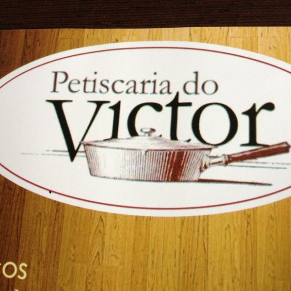 รูปภาพถ่ายที่ Petiscaria do Victor โดย Rubens W. เมื่อ 3/24/2013