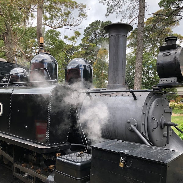 very fun and relaxing steam train experience, worth trying and definitely able to just enjoy some nature and chill for the day. lakeside is beautiful, gembrook is serene. https://t.co/xNNeWLxmUZ
