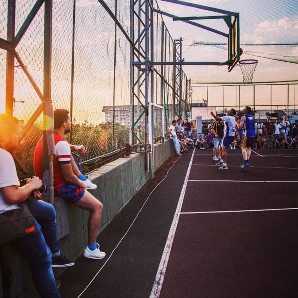 Спорткомплекс высокая гора. Крыша Высшая лига. #МСМ_выше крыши.