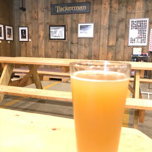 Photo taken at Tuckerman Brewing Company by Paranoid Android on 7/21/2018
