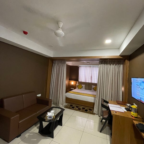 Mikado Japanese Hotel Jalisanaのホテル