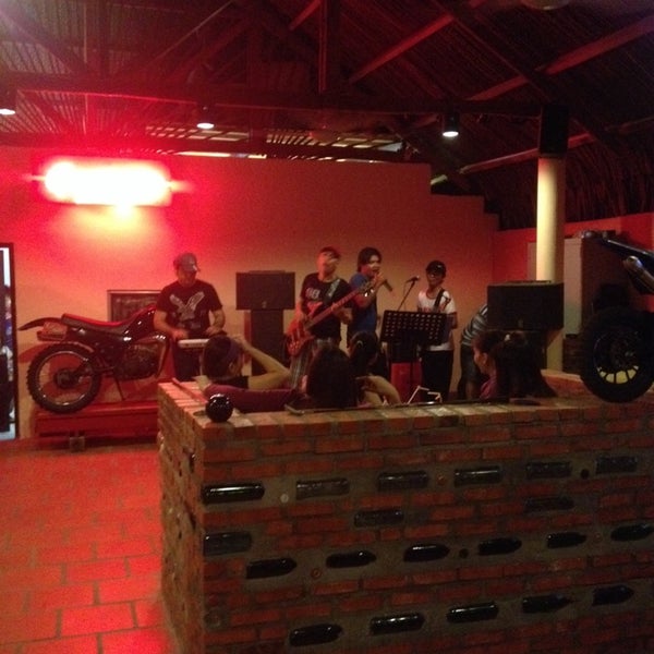 9/29/2013에 Sycheva A.님이 Surf-rock-bar Garage에서 찍은 사진