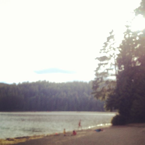 White Pine Beach 12 tips from 603 visitors