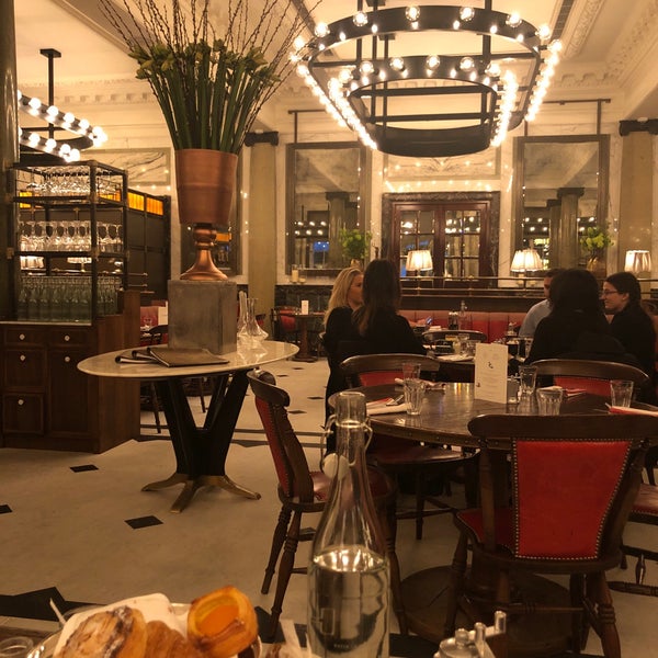 Photo taken at Holborn Dining Room by murat on 1/11/2019
