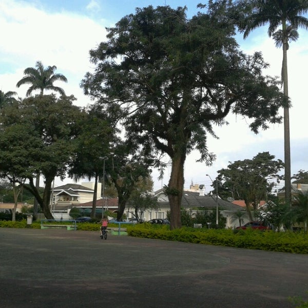 Praça Sinésio Martins - 1 tip