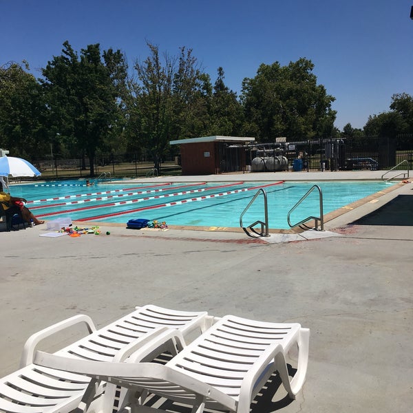 Clunie Pool Mckinley Park Sacramento, CA Public Swimming