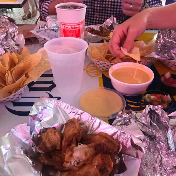 6/17/2018에 Jack M.님이 San Antonio Taco Co.에서 찍은 사진