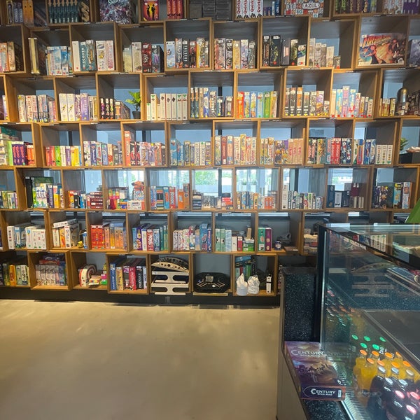Racks Board Games Cafe الشارقة, الشارقة