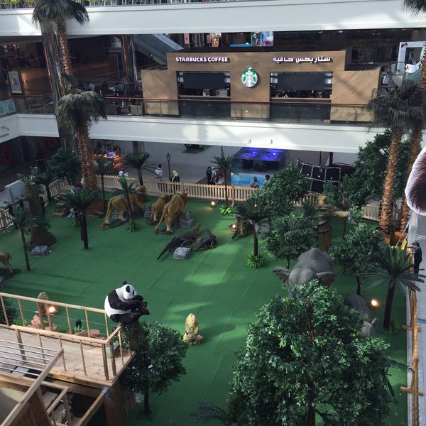 8/27/2015にNOGAがRed Sea Mallで撮った写真