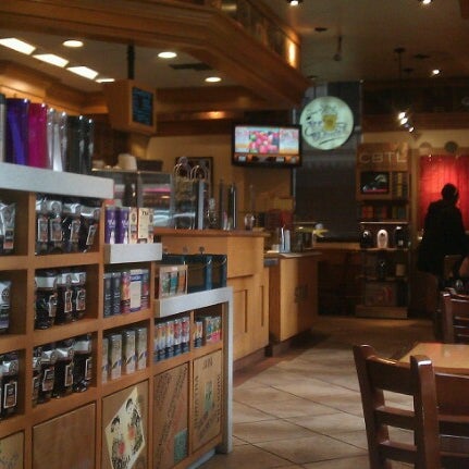 Photo taken at The Coffee Bean &amp; Tea Leaf by Dave R. on 2/10/2013