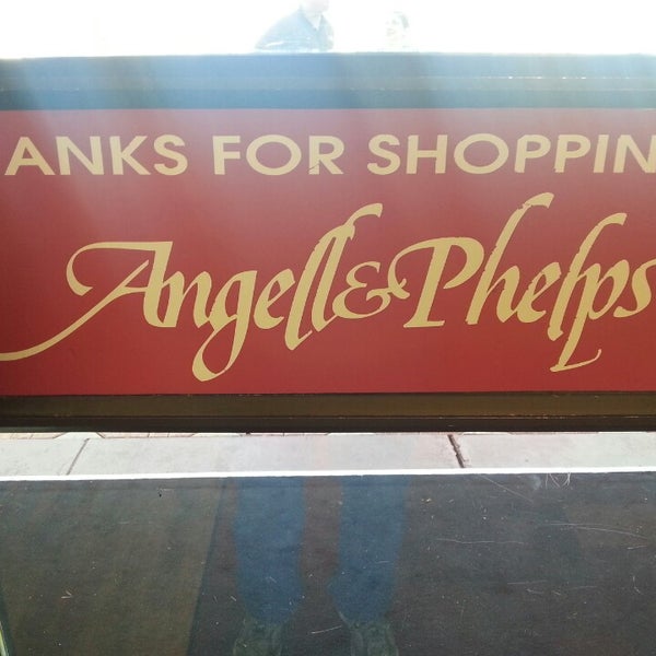 Foto scattata a Angell &amp; Phelps Chocolate Factory da Ron D. il 9/21/2013
