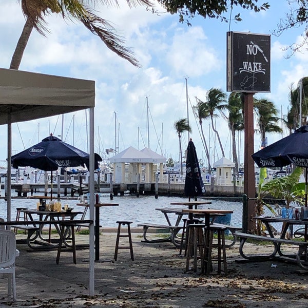 Grove Bay Grill Seafood Restaurant in Northeast Coconut Grove