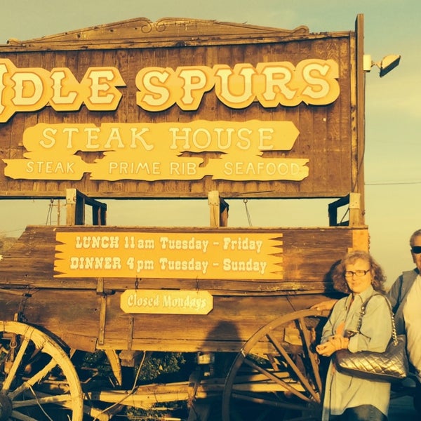 3/22/2014にDaveがIdle Spurs Steakhouseで撮った写真