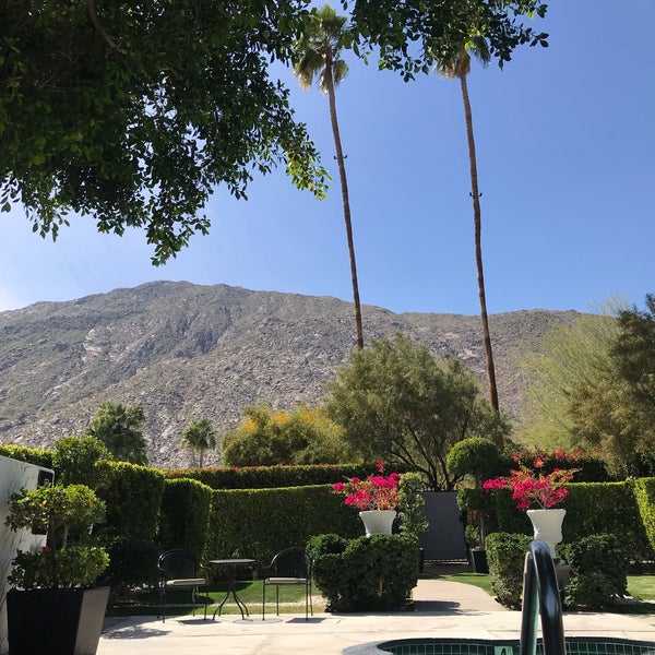 Photo taken at Avalon Hotel Palm Springs by amy l. on 4/6/2019
