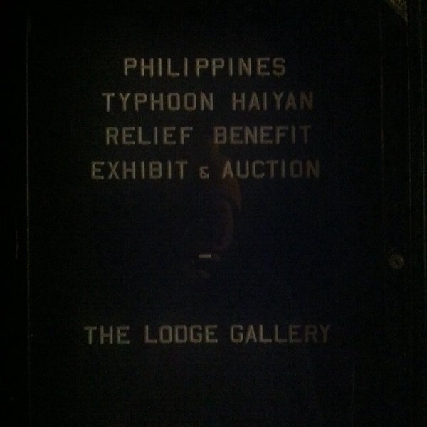 12/11/2013にPJ P.がRepublic Worldwide: The Lodge Galleryで撮った写真